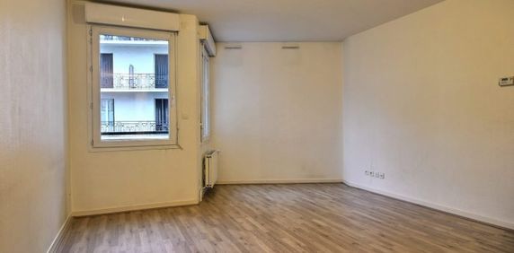 Appartement F 2 - Rue Eugène Gilbert - Parking - Photo 2
