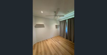 Charming Coastal Home with Modern Updates - Photo 5