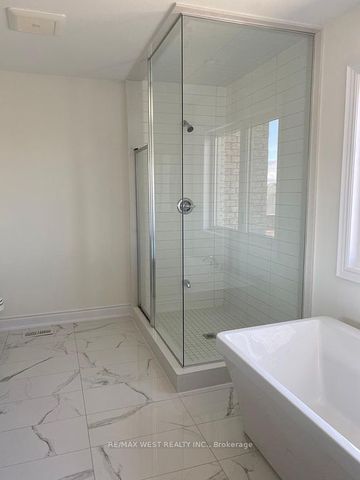 For Lease - 1362 Blackmore Street, Innisfil, Ontario - Photo 4