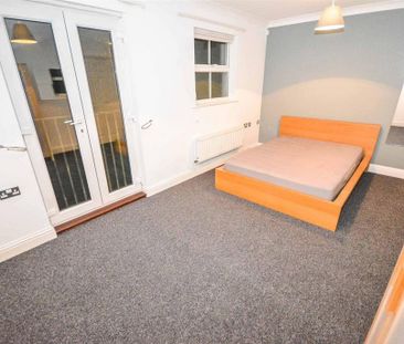 3 bedroom terraced house to rent - Photo 5