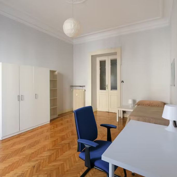 Corso Svizzera, Turin, Piedmont 10143 - Photo 1