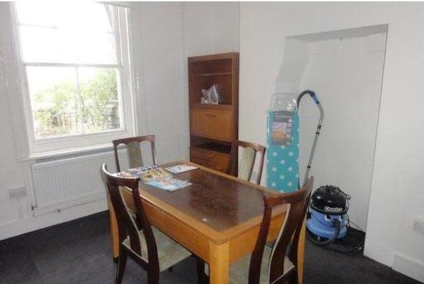 7 bedroom house share to rent - Photo 1