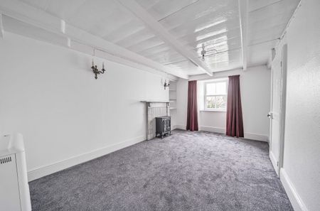 St. Buryan, Penzance, Cornwall, TR19 - Photo 3