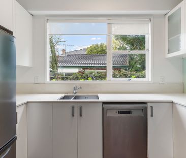 Remuera Perfection on Prestigious Victoria Avenue - Photo 6