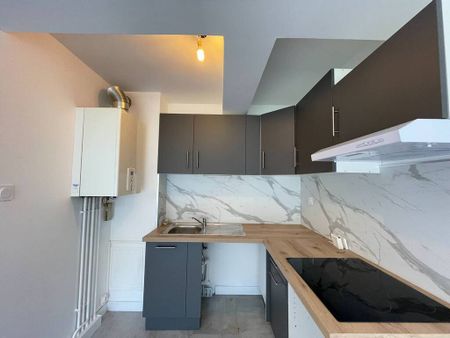 Location Appartement 2 pièces 37m² FONTAINE 38600 - Photo 5