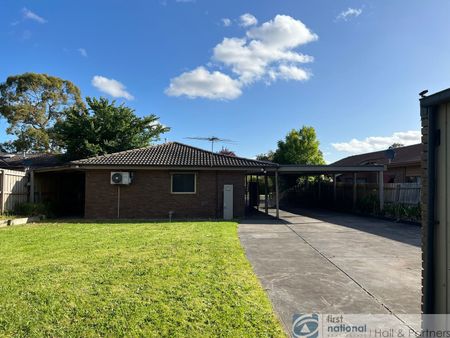 49 Strathaven Drive, Berwick - Photo 3