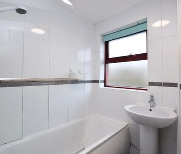 168 Abbey Park, Belfast, BT5 7RU - Photo 4