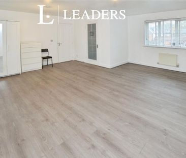 3 bedroom detached house to rent - Photo 6