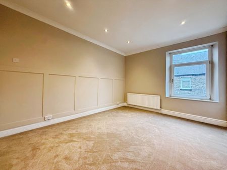 2 bedroom House To Let - Photo 3