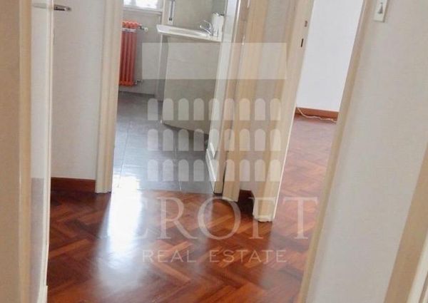 Attic-Cassia: 250mq. Top floor in addition to 250mq. of panoramic terraces. Spacious living, dining, 5 bedrooms, 3 baths, maid’s room, 3 panoramic terraces, parking, silent,. Located at begining of Cassia, near Schools. Ref 160