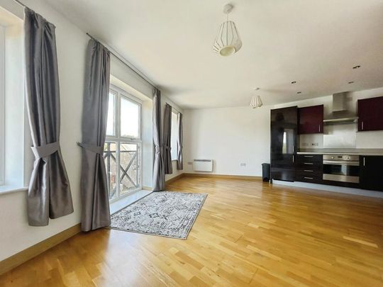 2 bedroom flat to rent - Photo 1