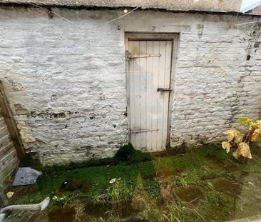 2 Bedroom Terraced To Let - Photo 6