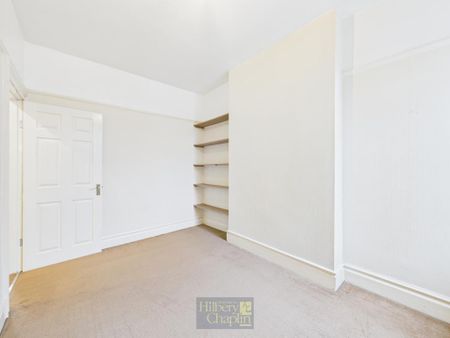 3 bedroom maisonette to rent - Photo 2