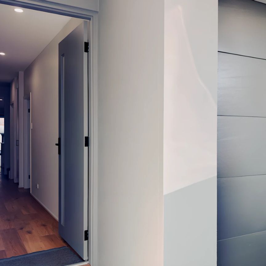 Master Bedroom - Photo 1