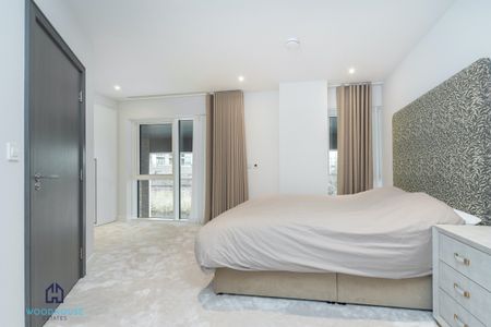 Fairview House, Lockgate Road, London, SW6 - Three Bedroom Flat To Rent - £1,212pw / £5,250pcm - Photo 3
