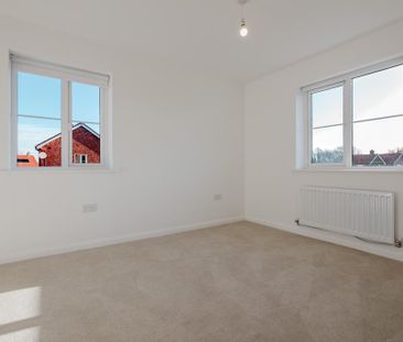 3 bedroom detached house to rent - Photo 3