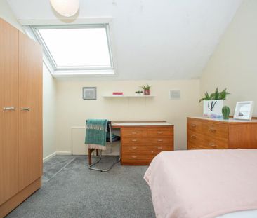 5 bedroom terraced house to rent - Photo 5