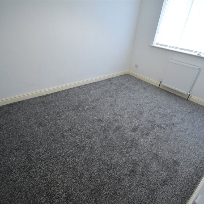 2 bed ground floor flat to rent in Alexandra Court, BRIDLINGTON, YO15 - Photo 1