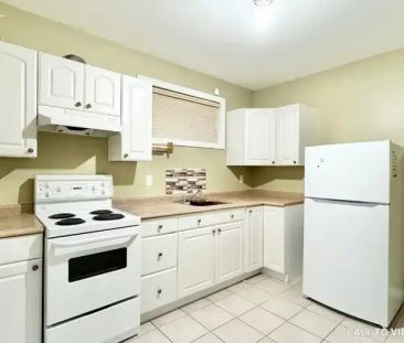 2-7 Temple W Crescent, Ajax, Ontario L1T 4J9 | 7 Temple W Crescent,... - Photo 1