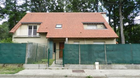 DEUX PIECES BURES SUR YVETTE - PLATEAU DE LA HACQUINIERE - Photo 3