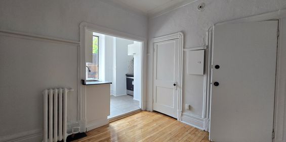 3 1/2 à Louer – 4088 Av. Du Parc - Photo 3