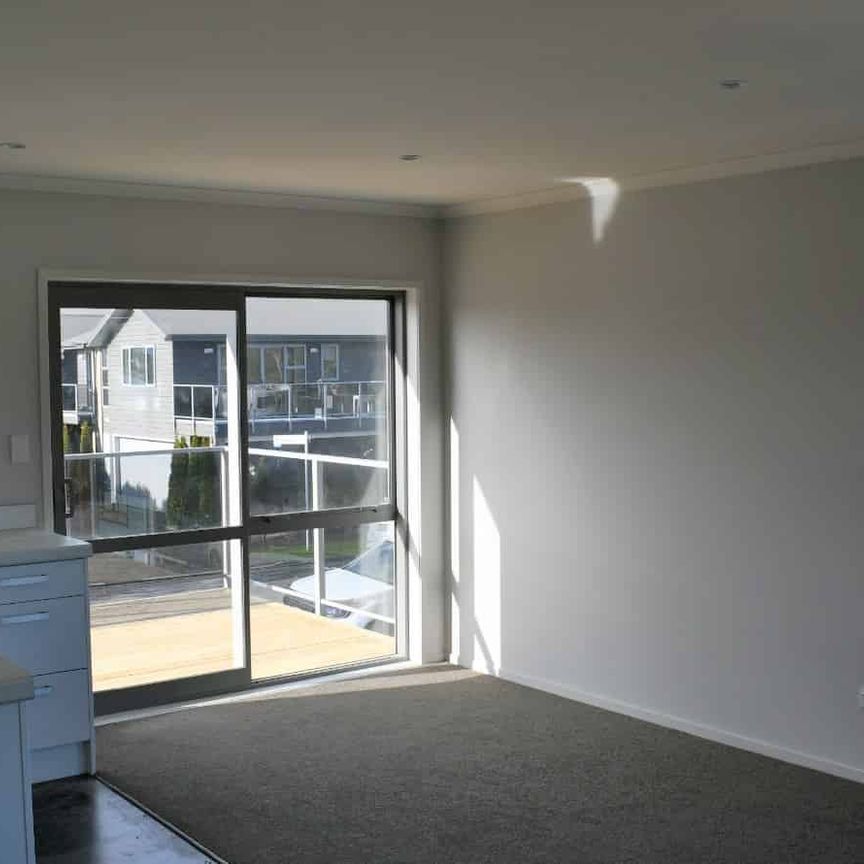 Walk To Stadium & CBD - Photo 1