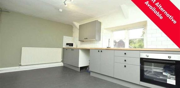 High Street, Winterbourne, Bristol, Gloucestershire, BS36 - Photo 2