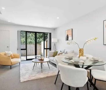 LIKE NEW, 2 BRM TOWNHOUSE IN SUNNYVALE - Photo 1