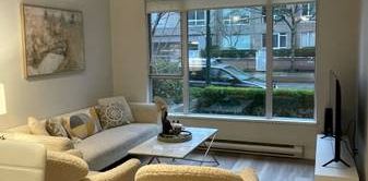 Bright & Spacious 1-Bedroom Apartment – Steps from Joyce-Collingwood! - Photo 2