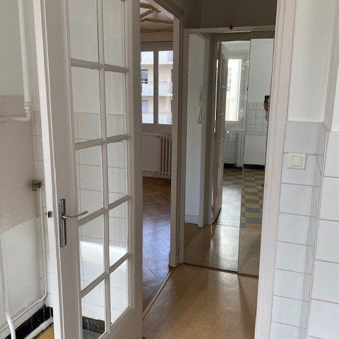 Appartement T2 A Louer - Lyon 4eme Arrondissement - 51.81 M2 - Photo 1