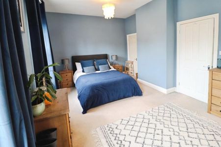 3 bedroom terraced house to rent - Photo 5