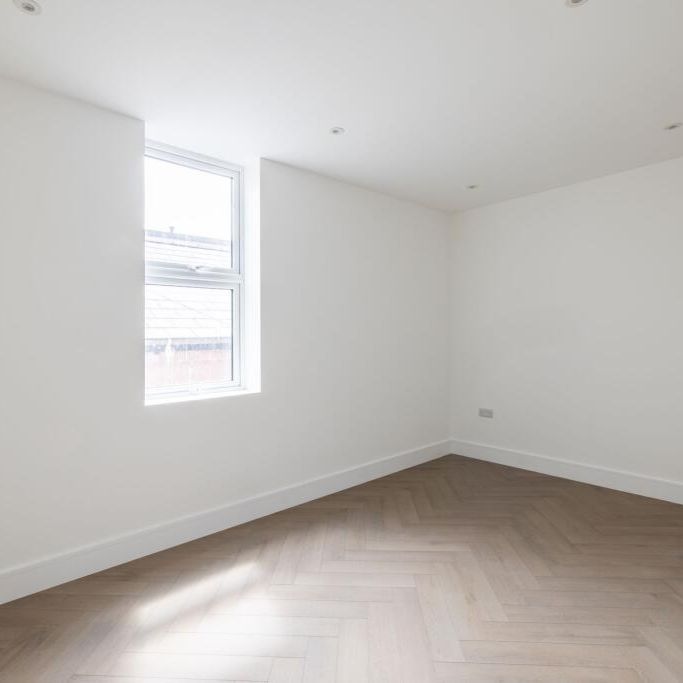 2 Bed Flat, Ketan House, CR0 - Photo 1