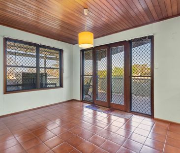 IDEAL LOCATION TO HIGHWAYS AND SCHOOLS - Photo 6