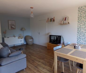 CHAMBERY LE VIEUX T2 AVEC TERRASSE ET GARAGE – ref 380 - Photo 2