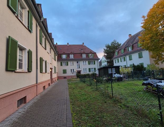 schöne 2 ZKB An den Kasernen 14 im 1. Obergeschoss links - Foto 1