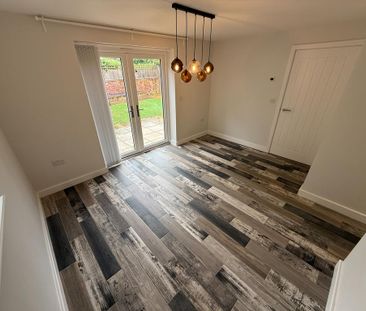 4 bedroom detached house to rent - Photo 4