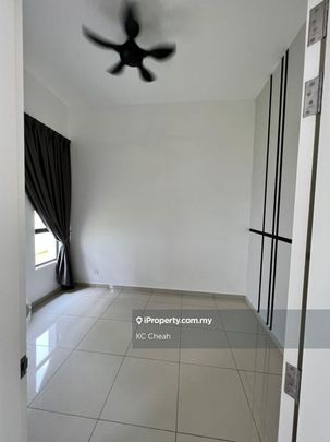 CORNER BUNGALOW at PREMIUIM LOCATION, Puncak Alam - Foto 1