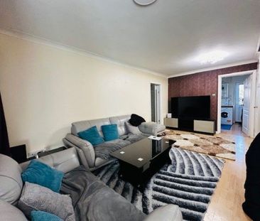 Longley Close, Fulwood, Preston - Photo 2