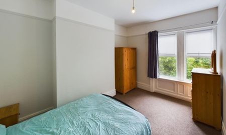 5 bedroom terraced house to rent - Photo 2