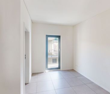 Moderno duplex di 3.5 locali con vista sui castelli con super promo... - Foto 6