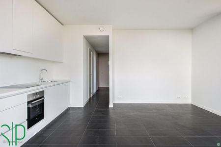 Appartement op de 8ste verdieping met 1 slaapkamer en ruim terras in Residentie 'BELLE FONTAINE' in Turnhout. - Photo 2