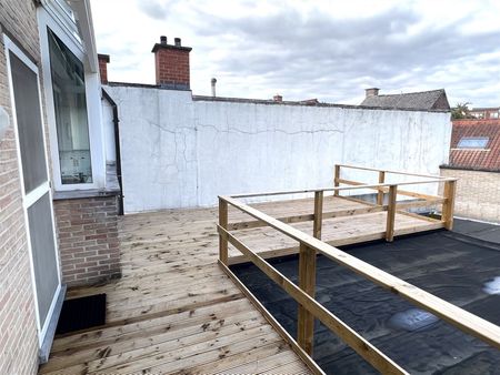 Royaal en lichtrijk appartement met 3 slaapkamers en dakterras - Photo 3