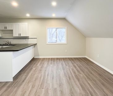 Fully Renovated 2 Bedroom Unit In Mc Cauley | Utilities Included - Photo 2