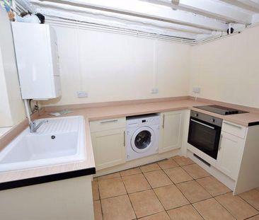 2 bedroom terraced house to rent - Photo 5