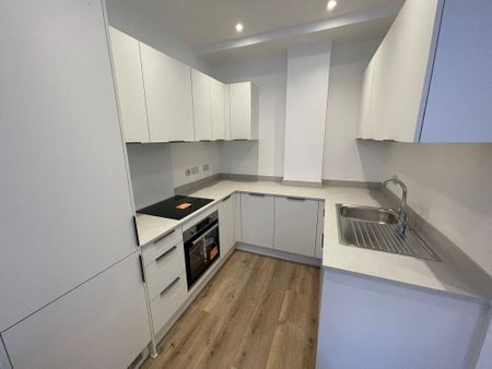 2 bedroom apartment to rent - Photo 5