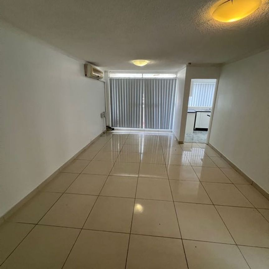 Fresh & Convenient 2-Bedroom Unit with Lock-Up Garage - Photo 1