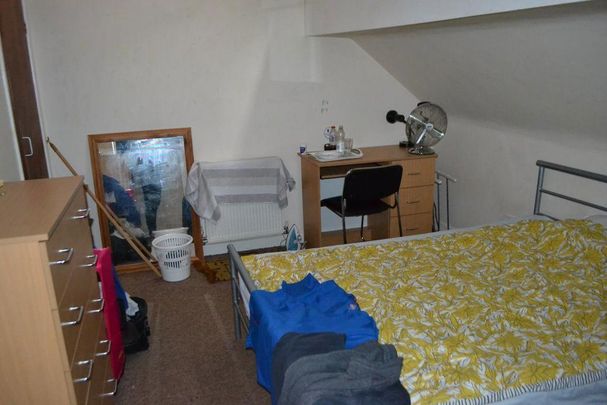 5 bedroom house to rent - Photo 1