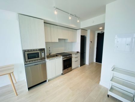 For Lease - 501 Yonge Street Unit# 4406, Toronto, Ontario - Photo 4
