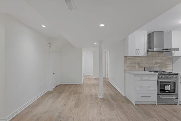 For Lease - 3788 Forest Bluff Crescent Unit# Lower, Mississauga, Ontario - Photo 1