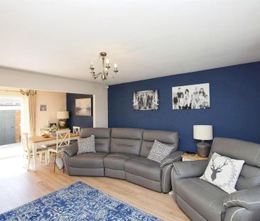 3 bedroom house to rent - Photo 1